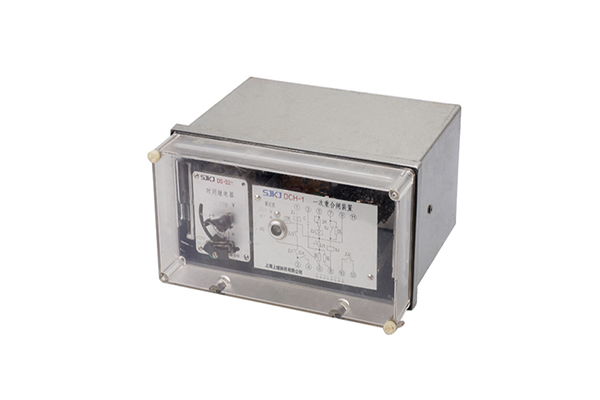 DCH-1型重合閘裝置 DCH-1型重合閘裝置